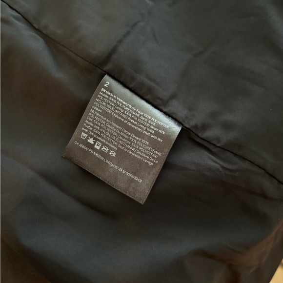 Lululemon Rebel Raincoat 🖤BLACK🖤 size 2 - Picture 4 of 6